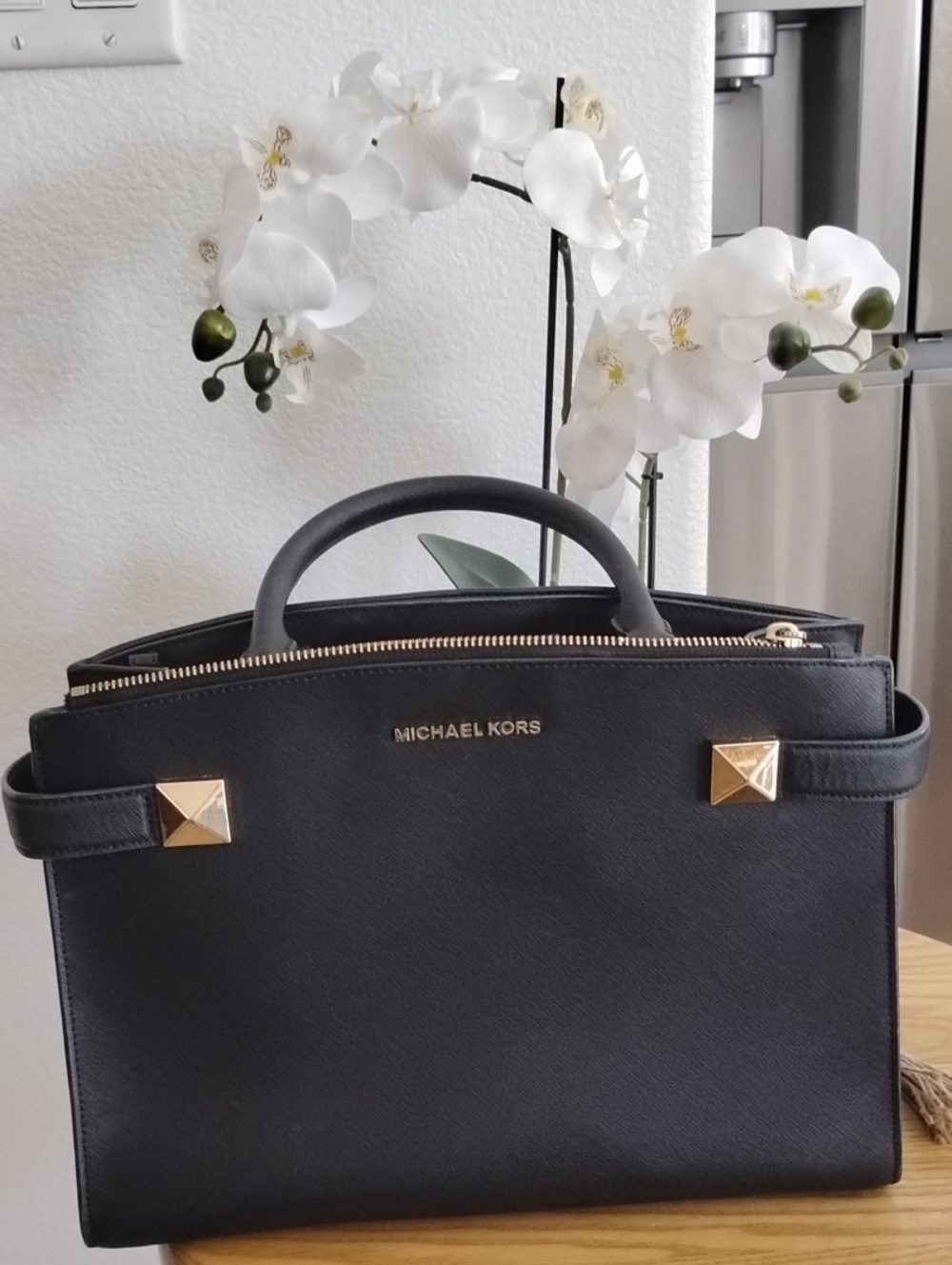 MICHAEL KORS Black Saffiano Leather Satchel